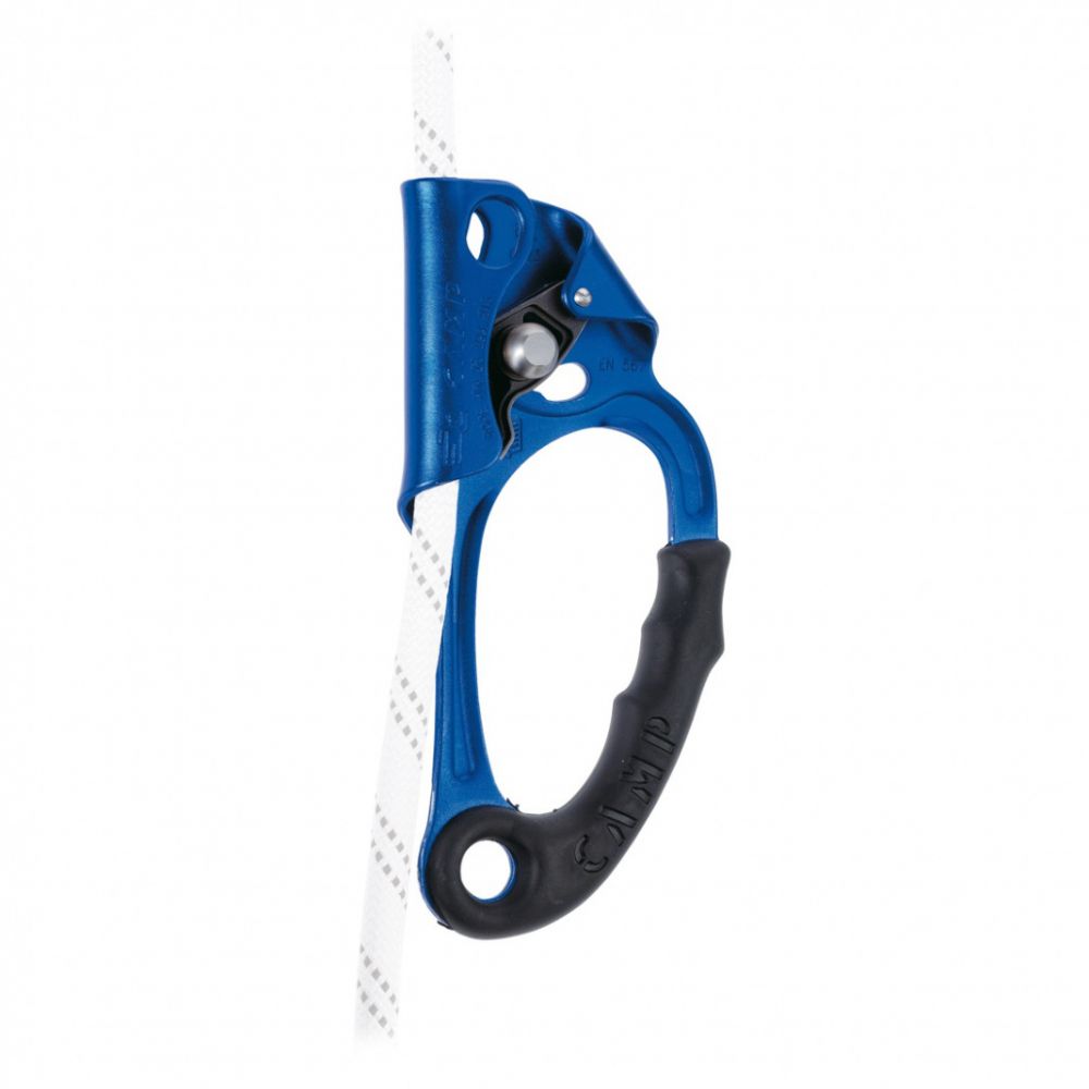 0547-PILOT-RIGHT-14_enl