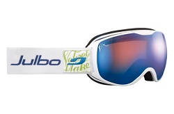 Selena_J72991113_3079_2