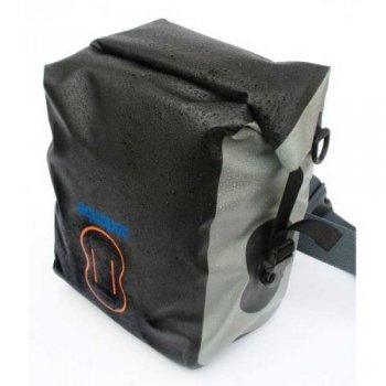 Водонепроницаемая сумка Aquapac Stormproof DSLR Camera Pouch 022