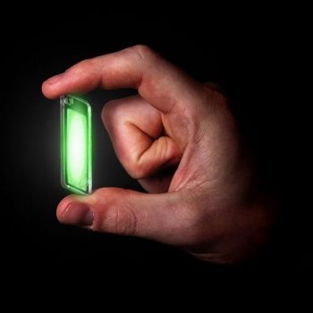 Брелок фонарик LifeSystems Intensity Glow Tag 4240